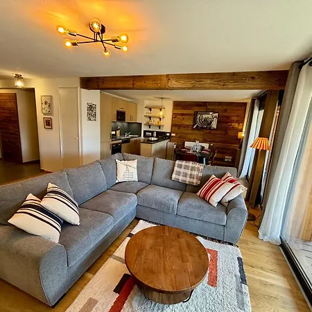 Appartement Grand T4 Lumineux En Plein Coeur De - Multipass Inclu Châtel