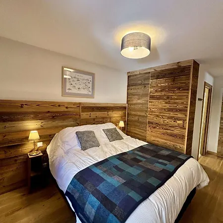 Grand T4 Lumineux En Plein Coeur De Apartamento